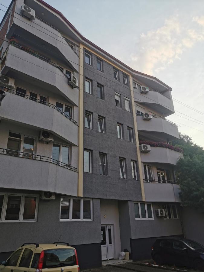 شقة Zagrebska Flat سكوبجي المظهر الخارجي الصورة